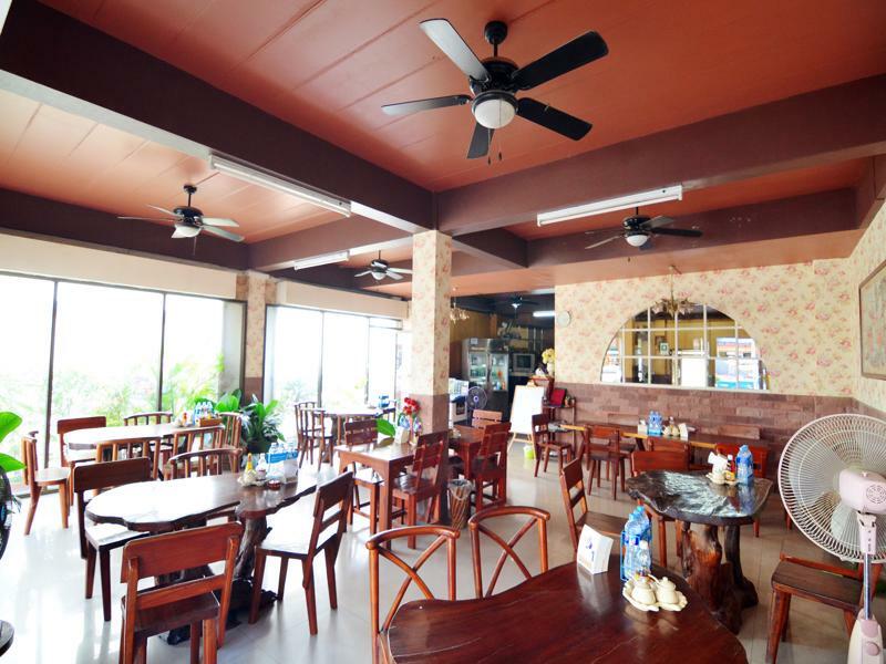 The Famous House - Jomtien Hotel Kültér fotó