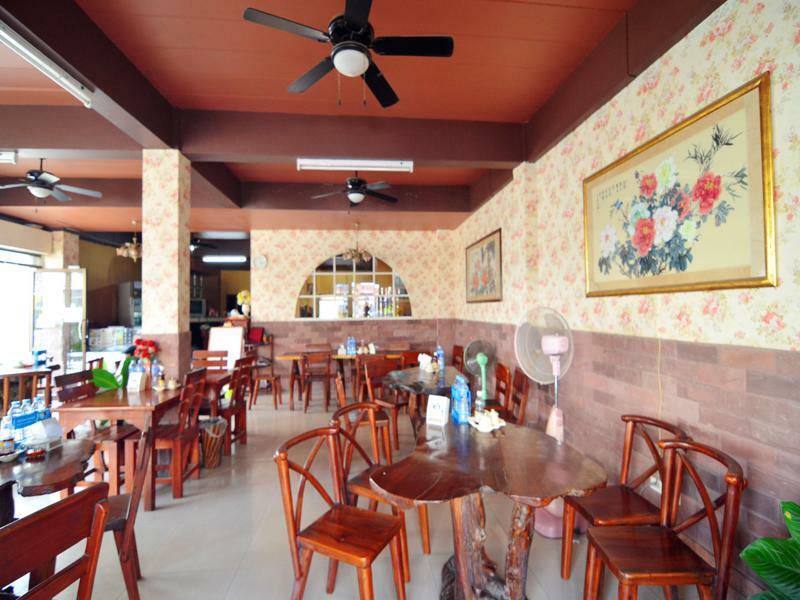 The Famous House - Jomtien Hotel Kültér fotó