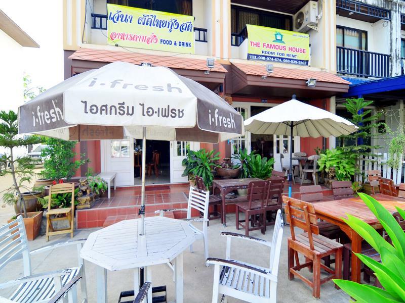 The Famous House - Jomtien Hotel Kültér fotó